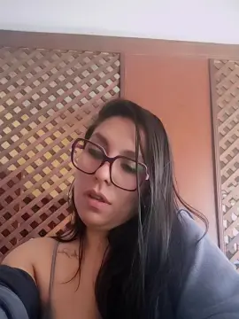 Cam4 Sex Cam of Dessire_love