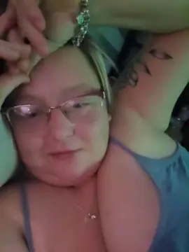 Cam4 Adult Video Chat of Bigtittedmama