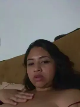 Cam4 Free Live Porn of danii205