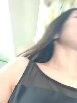 Cam4 Free Live Porn of soy_mary1