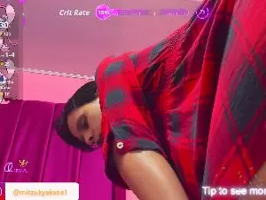 Cam4 Live Porn of mitzukywinteer