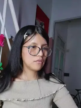 Cam4 Free Live Porn of r0m44