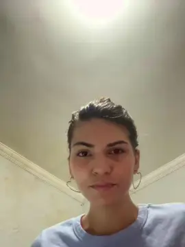 Cam4 Private Sex Chat of Lyviaa_