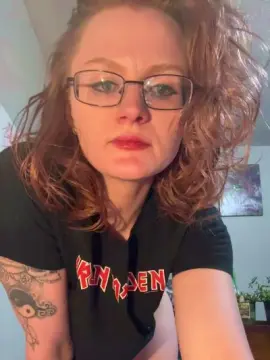 Cam4 Live Sex of Artistsquirts