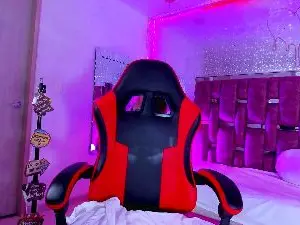 Cam4 Watch Live Sex Cams of LunaPleasure
