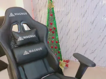 Cam4 Live Porn of lararoberts_