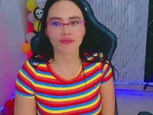 Cam4 Watch Live Sex Cams of lararoberts_