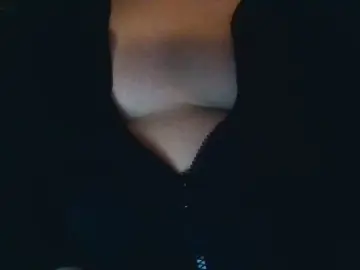 Cam4 Nude Webcam of curvy_women