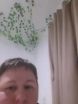Cam4 Adult Webcam of J3njen