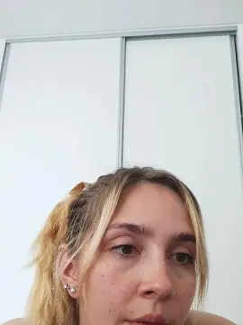 Cam4 Adult Video Chat of Ayutitaa