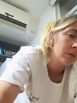 Cam4 Free Live Porn of Ayutitaa