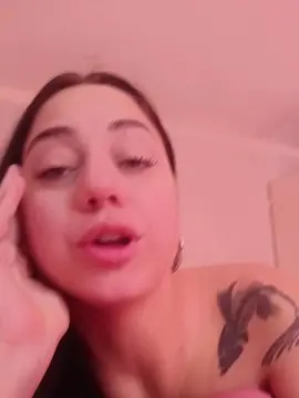 Cam4 Adult Video Chat of Luulii_loove