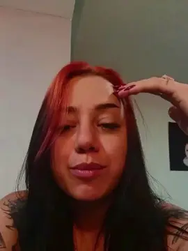 Cam4 Live Sex of Luulii_loove