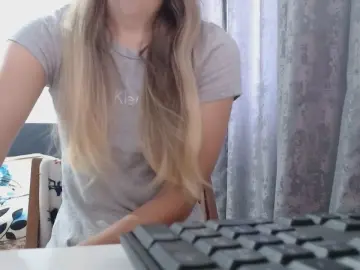 Cam4 Watch Live Sex Cams of Amedeia