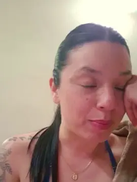 Cam4 Free Live Porn of Pia_pilar1