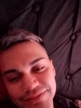 Cam4 Live Sex of Recuvil