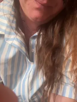 Cam4 Free Live Porn of LaJoie99