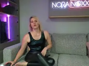 Cam4 Live Porn of NoraNoxx