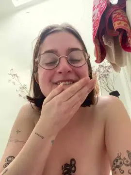 Cam4 Live Sex Cam of mclacy