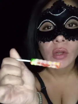 Cam4 Free Live Porn of Moma98