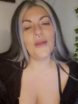 Cam4 Free Porn Cam of bvbyscorpio666