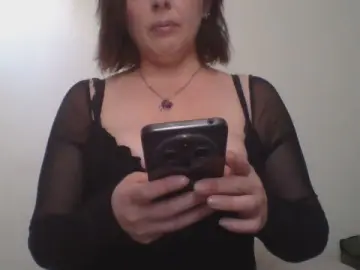Cam4 Watch Live Sex Cams of michi_666