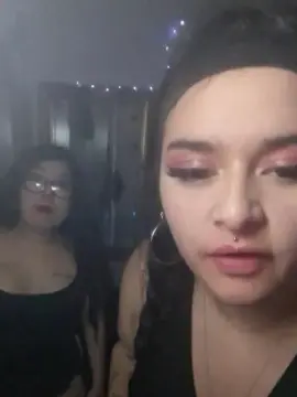 Cam4 Free Live Porn of Alicefer223