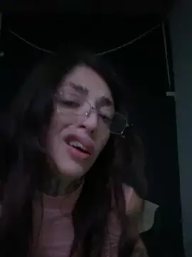 Cam4 Live Porn of Mhollyusd