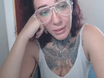 Cam4 Watch Live Sex Cams of Candy_Ds