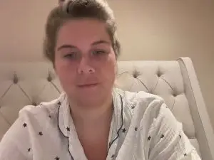 Cam4 Live Porn of erincheshire