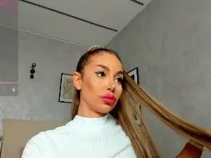 Cam4 Nude Webcam of ElinaMoon_
