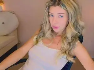 Cam4 Nude Webcam of Lenamuti