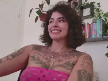 Cam4 Free Live Porn of talimajesty