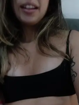 Cam4 Nude Webcam of Luckynessa