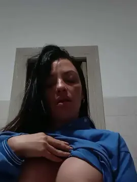 Cam4 Live Sex Cam of flor229