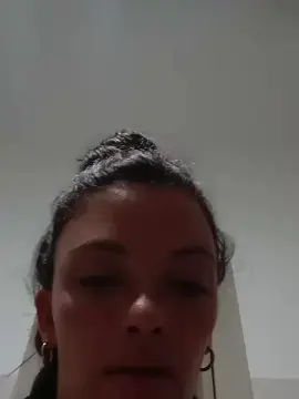 Cam4 Live Sex Cam of flor229