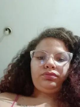 Cam4 Private Sex Chat of RobertaRabao