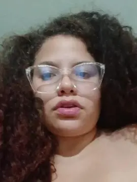 Cam4 Sex Cam of RobertaRabao