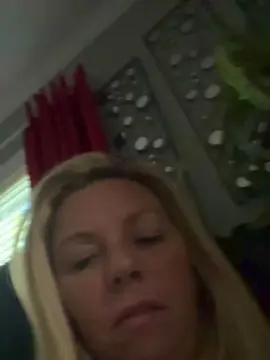 Cam4 Nude Webcam of WetPussy