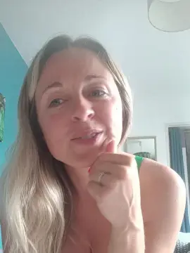 Cam4 Adult Video Chat of cassiehotsexy