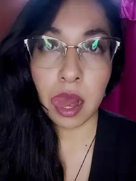 Cam4 Free Live Porn of Dulcemorena88