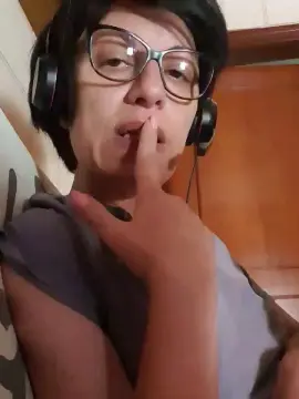 Cam4 Live Sex Cam of Polka9000