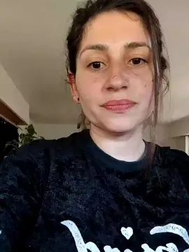 Cam4 Live Sex of LolatuMiel