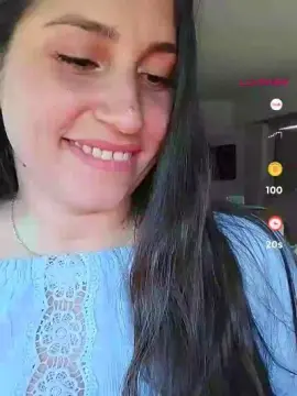 Cam4 Live Sex of LolatuMiel