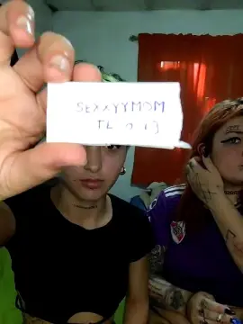 Cam4 Sex Cam of Sexxyymom