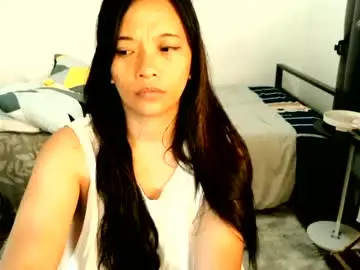 Chaturbate Live Sex Cam of pinay_beauty14