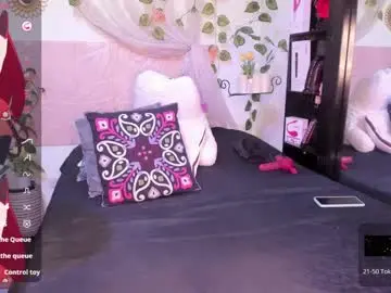 Chaturbate Adult Video Chat of lilylove_milf