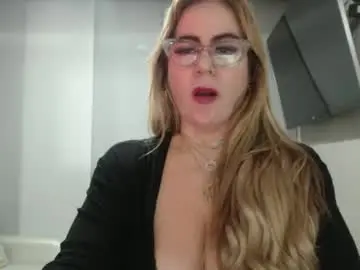 Chaturbate Sex Cam of angelinna_12