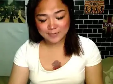 Chaturbate Live Sex Cam of urgirl_dimple