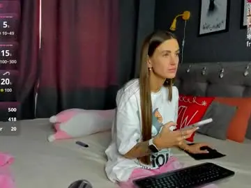 Chaturbate Live Sex Cam of alexisl0ve